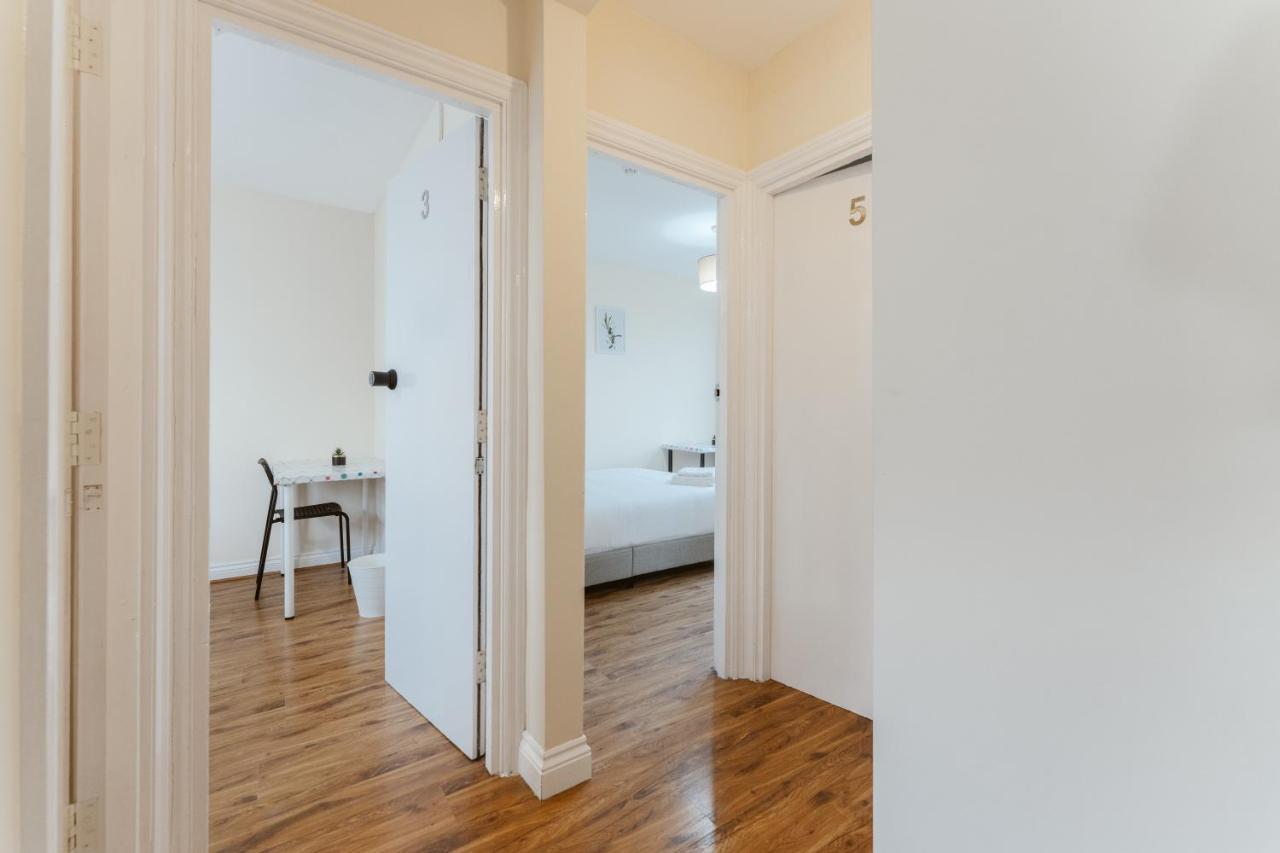 Mile End 57a Хостел