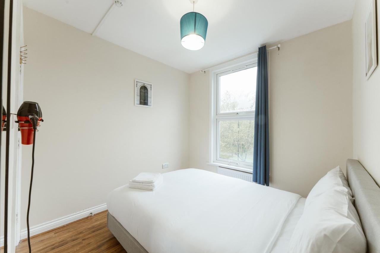 Mile End 57a Хостел Лондон